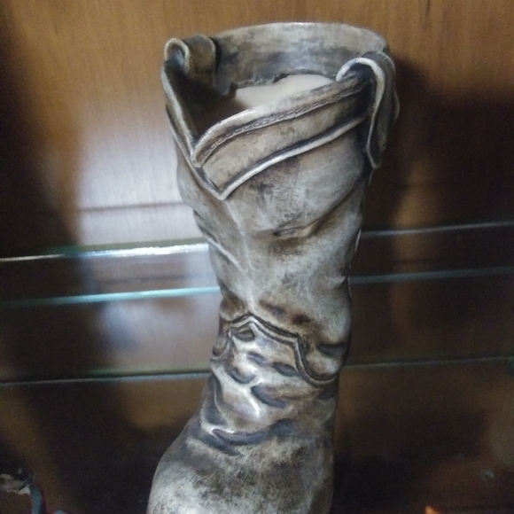 Boot Decor - Picture 4 of 4